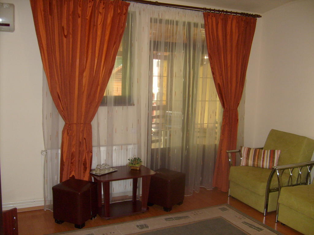 Hotel Pensiunea Speranta Sovata Camera foto